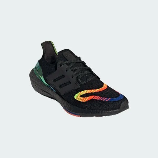   22   Adidas ULTRABOOST 22 HQ0965