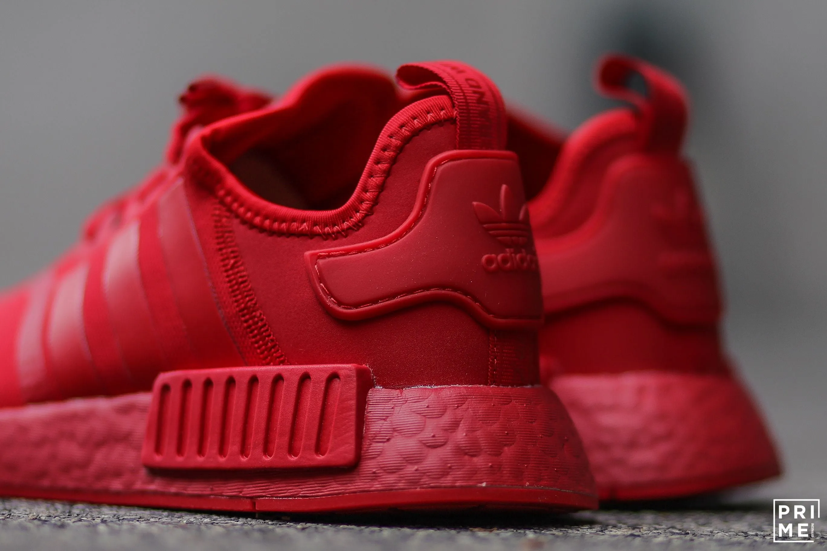 Adidas NMD R1 Triple Red (FV9017)