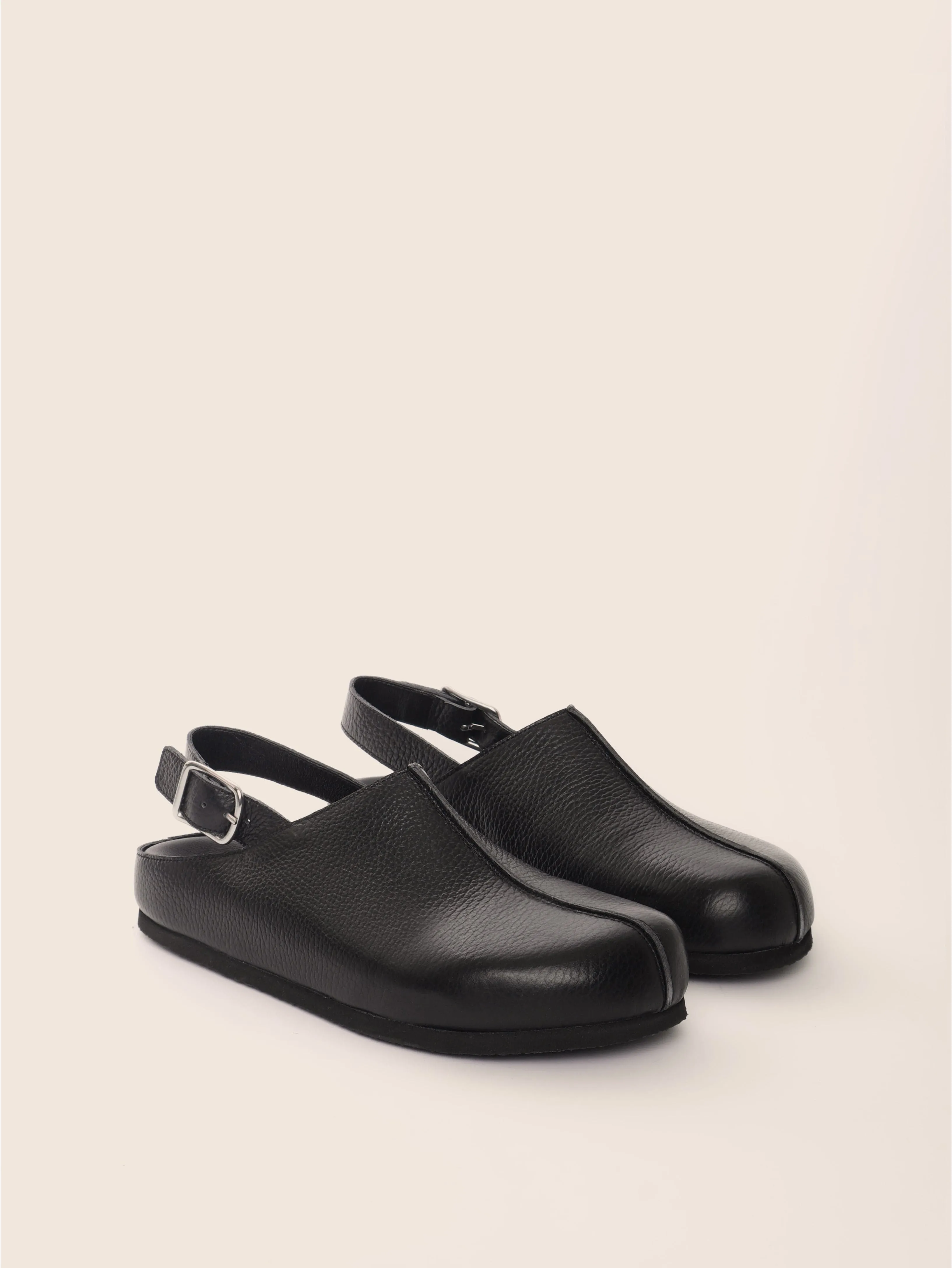 Clemenze Black Clog