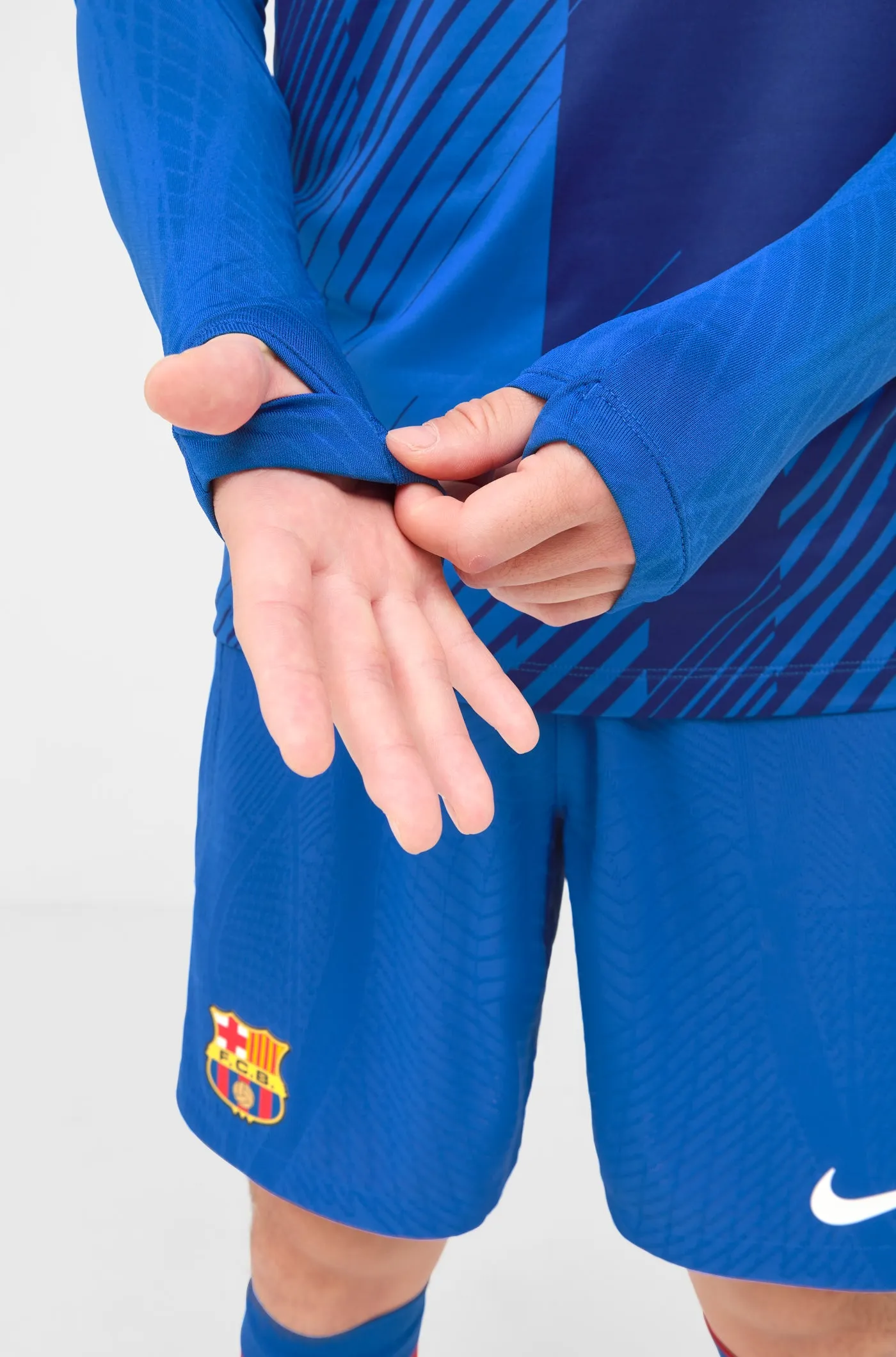 FC Barcelona Pre-Match sweatshirt Shirt 23/24 – La Liga