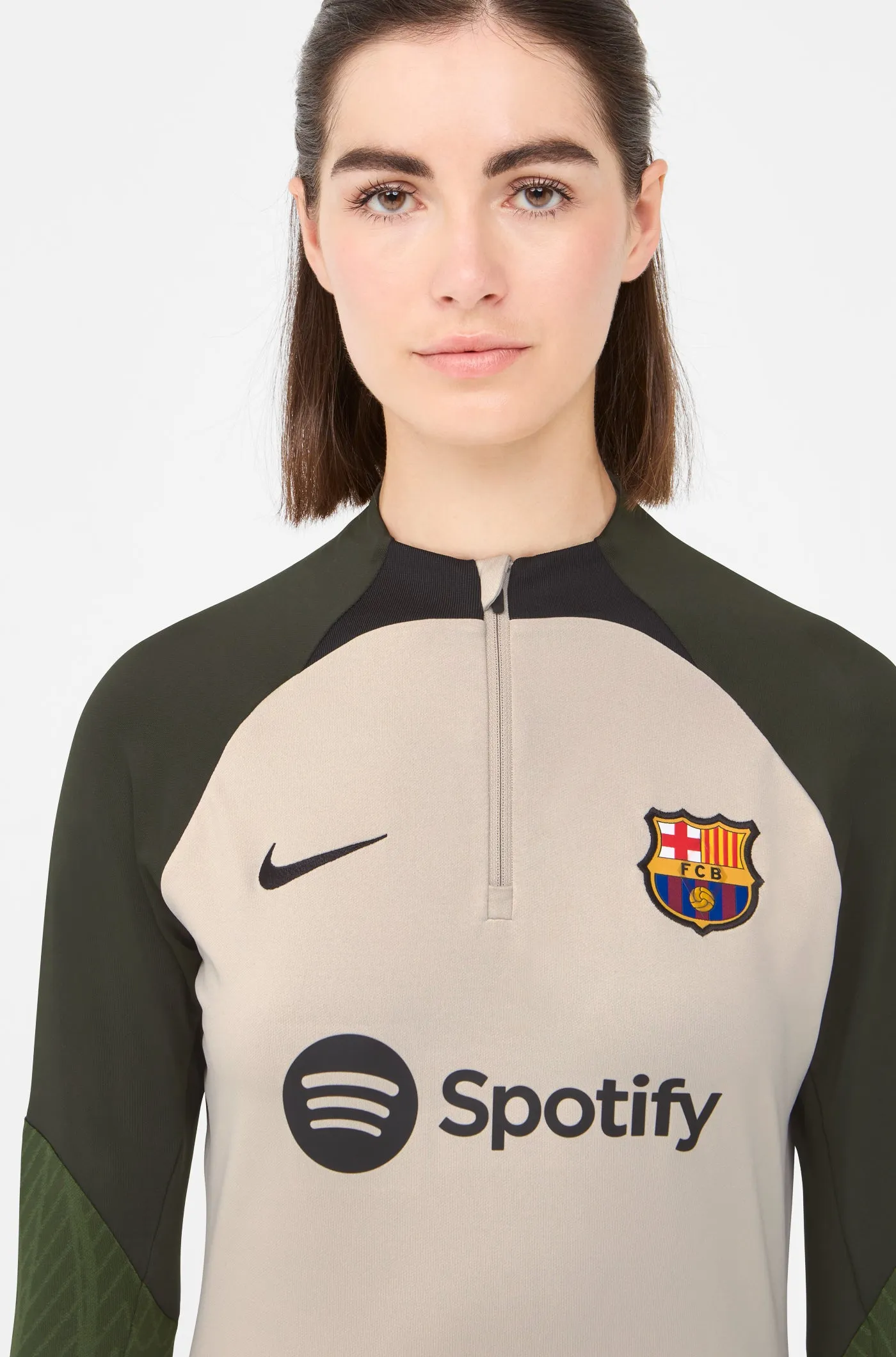 FC Barcelona Training Sweatshirt 23/24 – Women