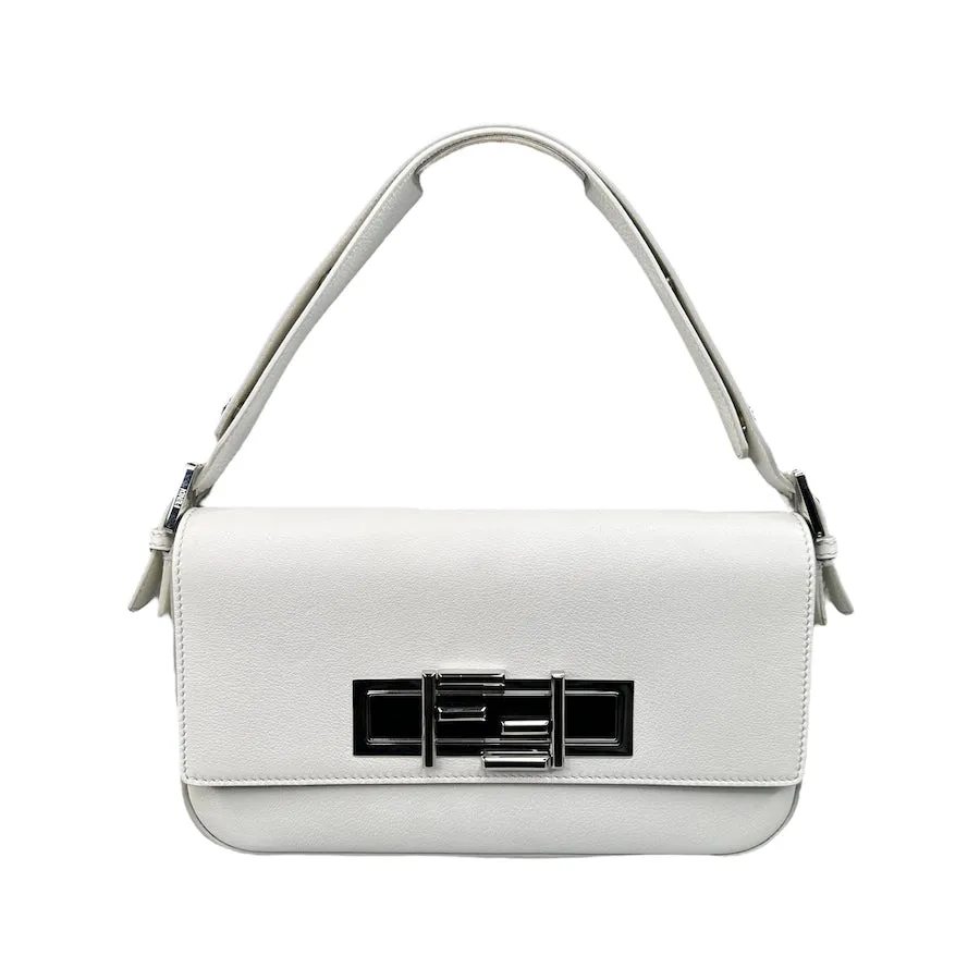 FENDI 2015 WHITE LEATHER BAGUETTE BAG