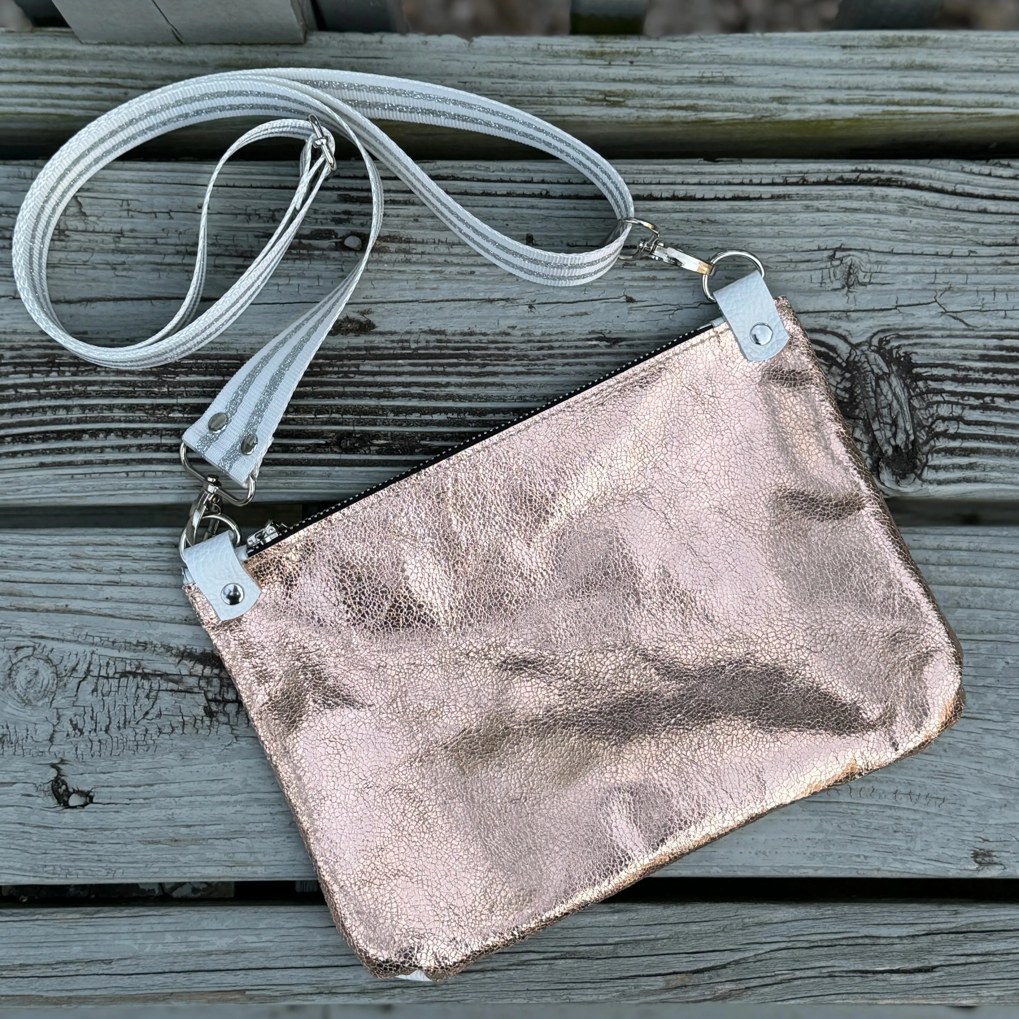 Go Small Zippered Crossbody - Rose Gold + White