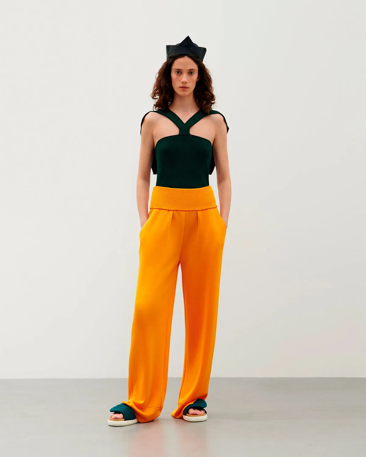 KNITTED VISCOSE TROUSERS