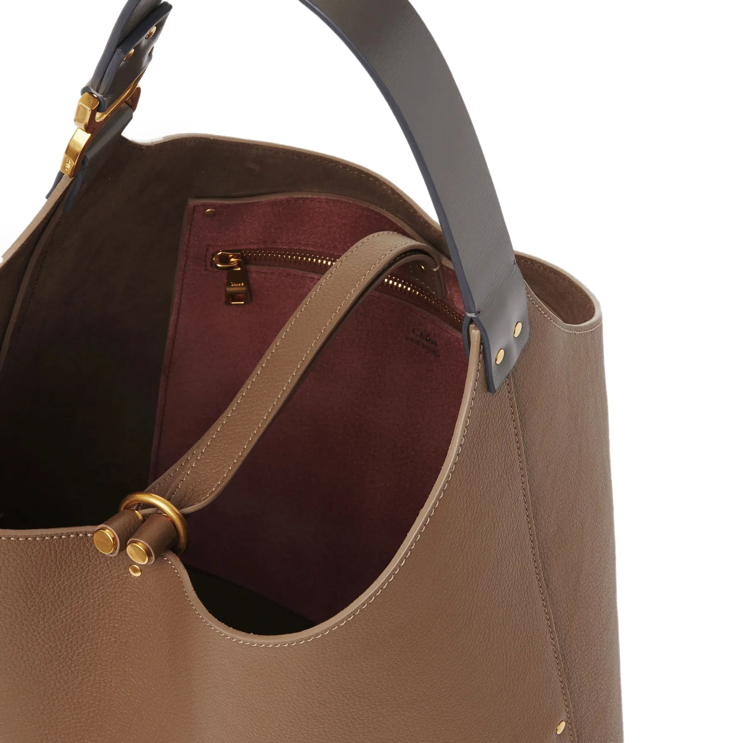 Marcie Hobo, Dark Nut