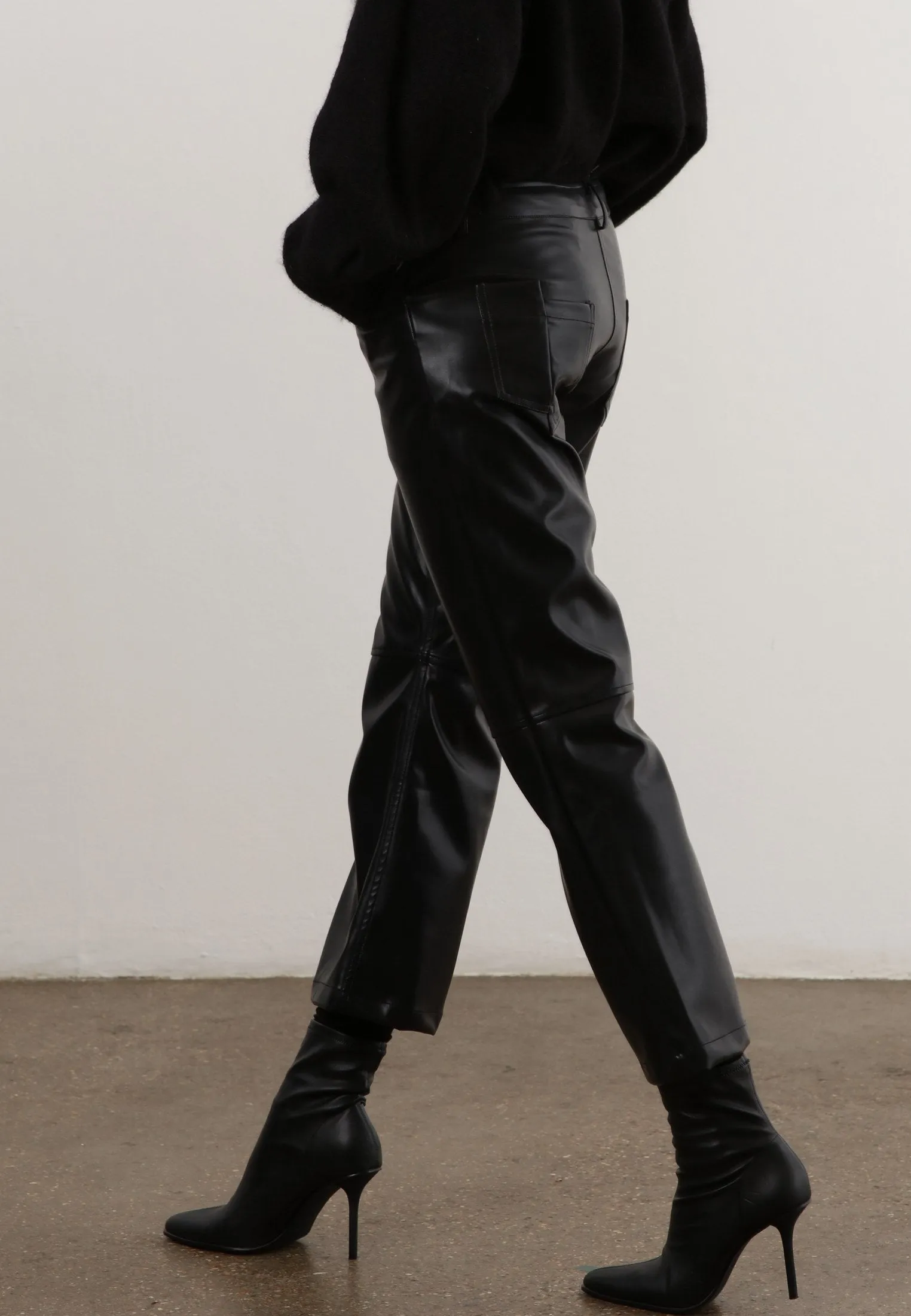 ORBIT TROUSERS BLACK