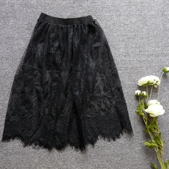 Skirt New  Cute Full Lace Embroidery Tulle Skirt Mini Skirts Fashion Woman translucence Skirts Pleated Skirt 72421 GS