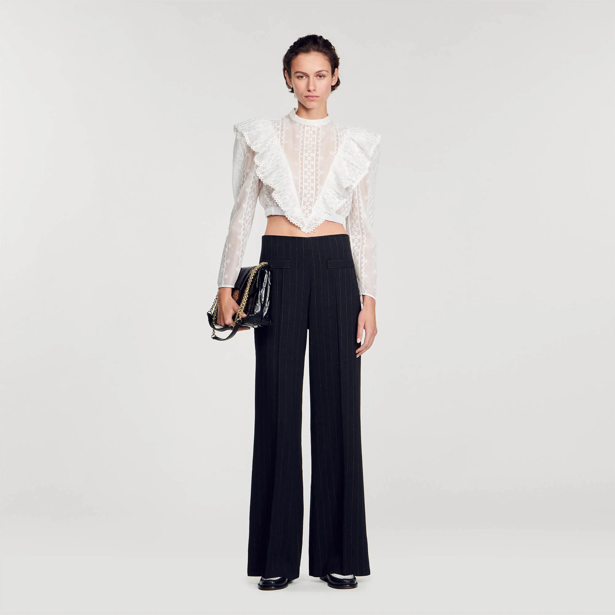 Wide-leg trousers